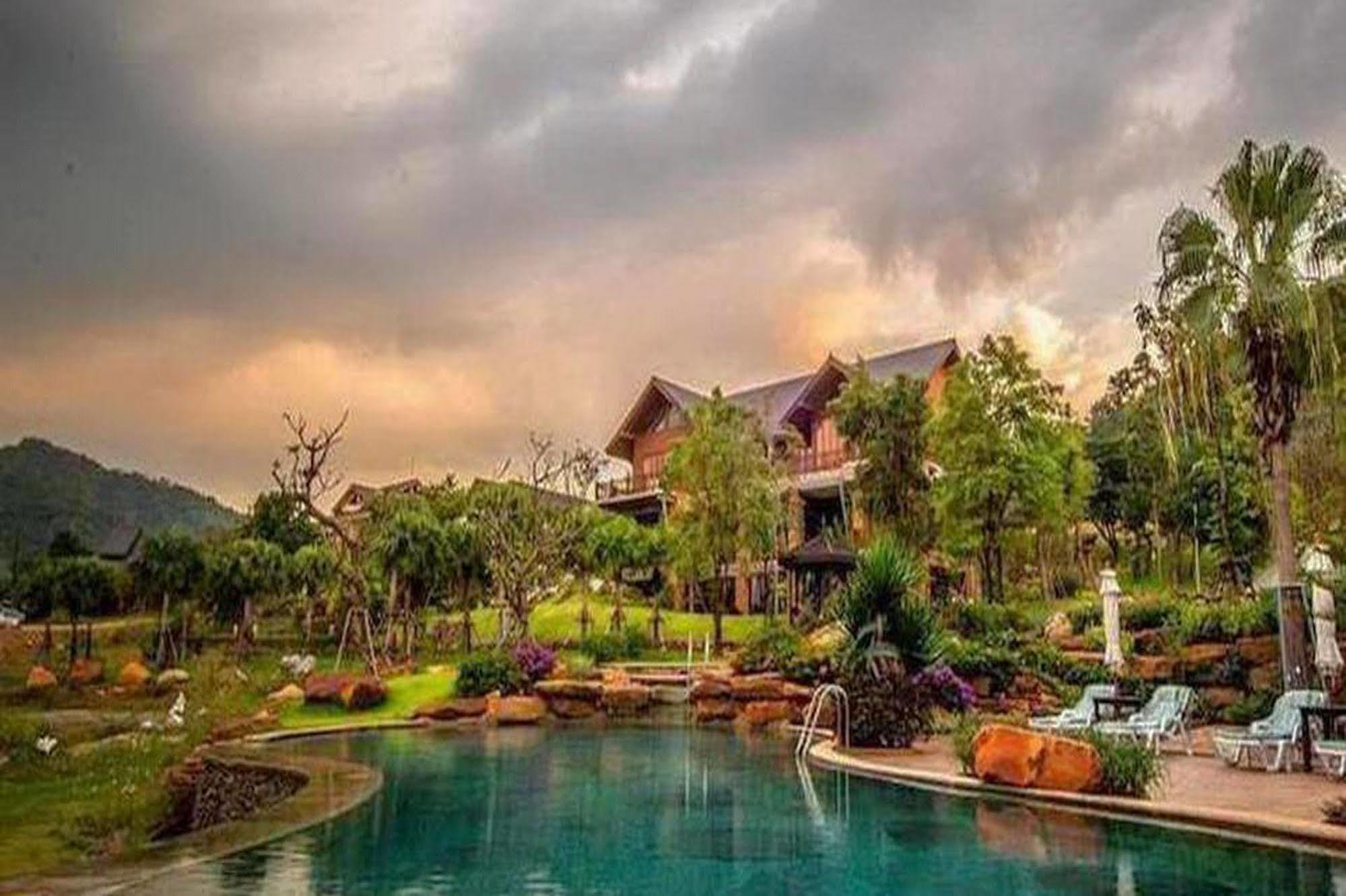 Patravana Resort Phayayen Zewnętrze zdjęcie